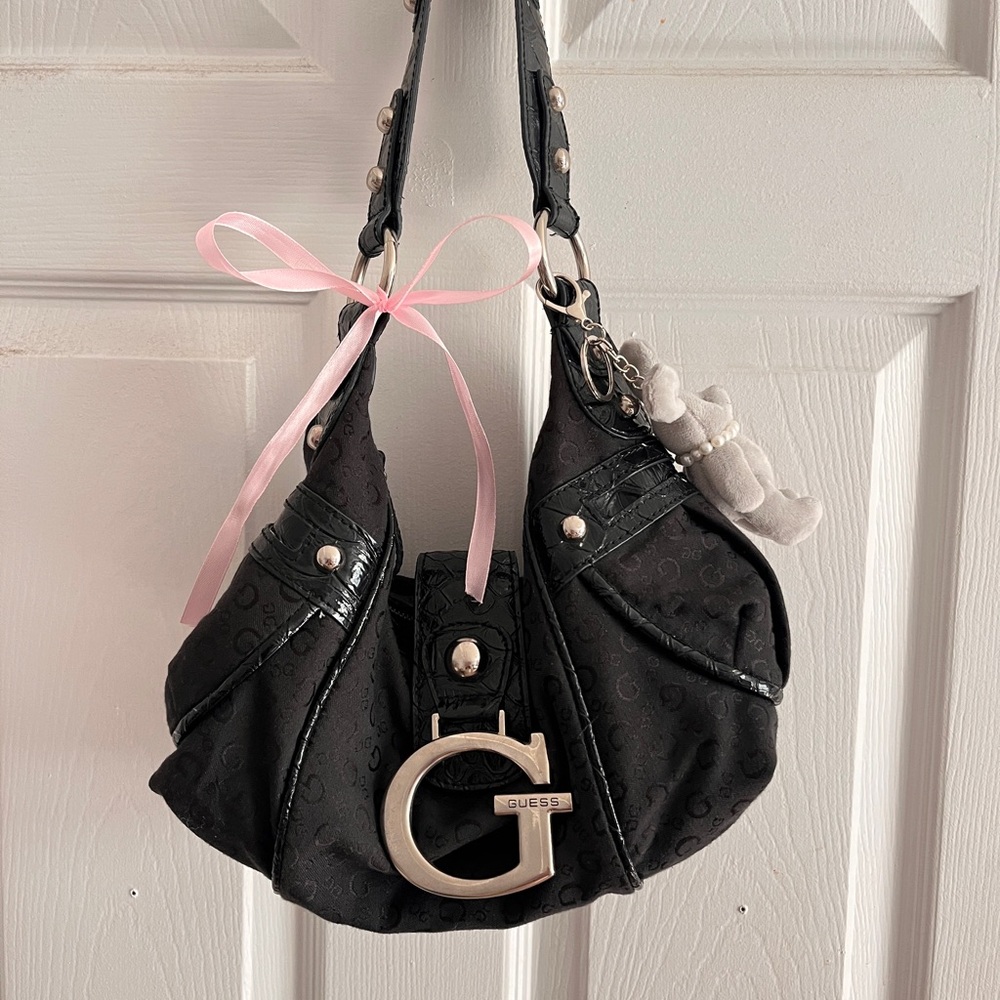Guess Black Shoulder Bag